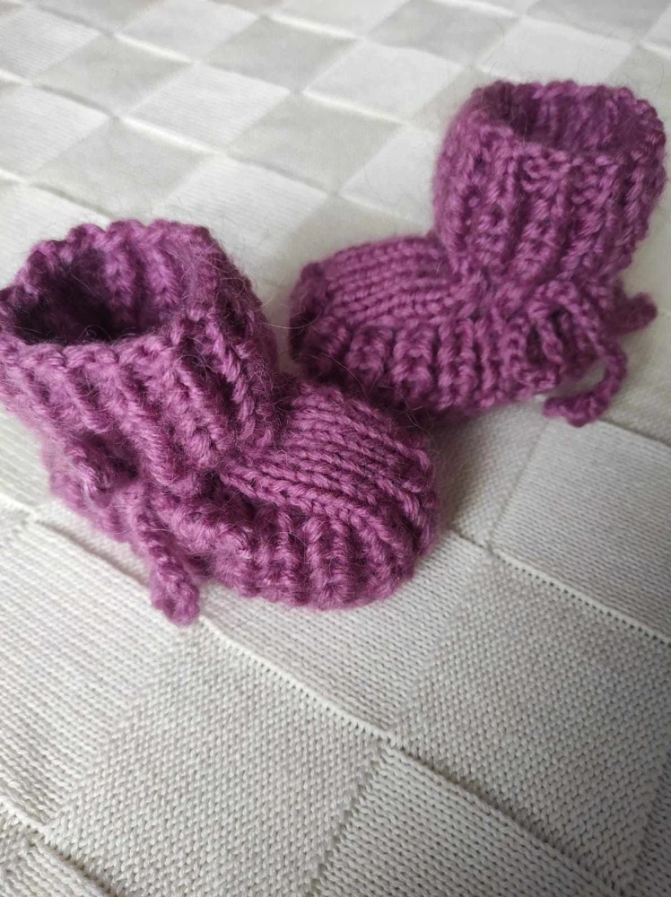 Pletený set pro miminka Petra